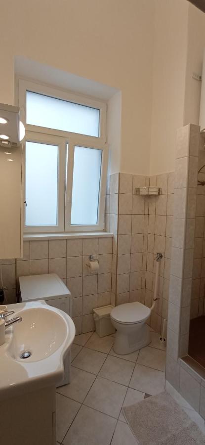 Duna Szecsi Apartman Budapest Eksteriør billede
