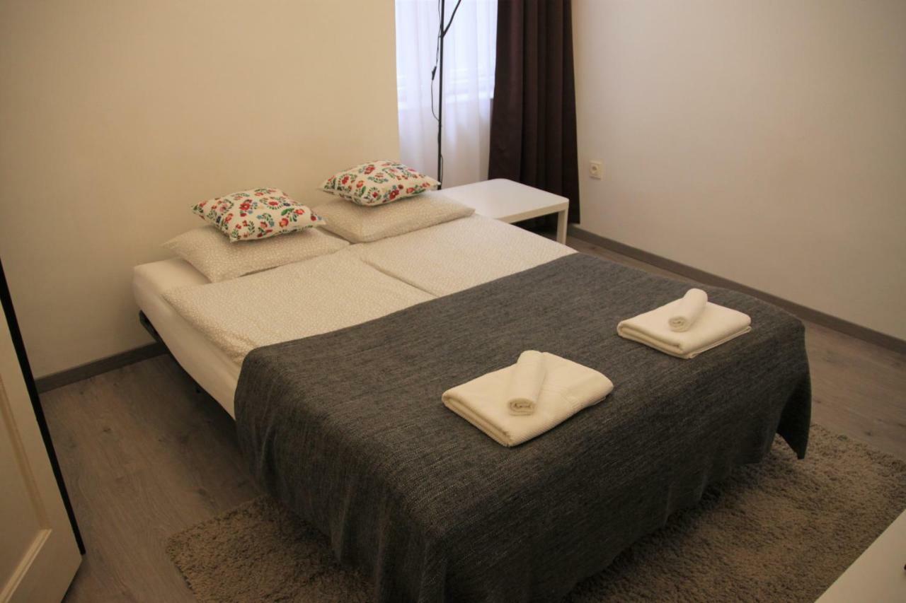 Duna Szecsi Apartman Budapest Eksteriør billede