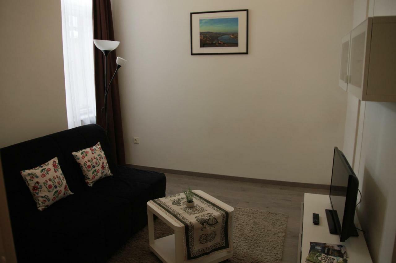 Duna Szecsi Apartman Budapest Eksteriør billede