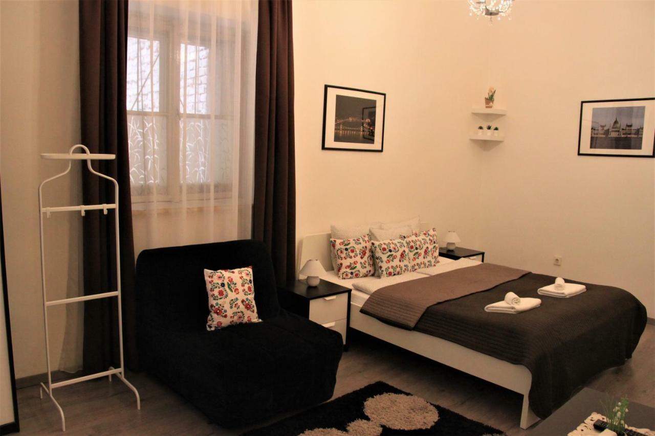 Duna Szecsi Apartman Budapest Eksteriør billede