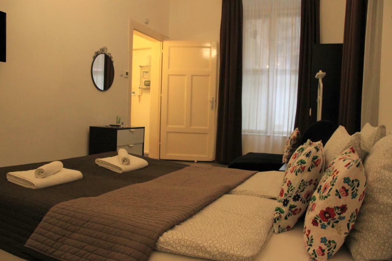 Duna Szecsi Apartman Budapest Eksteriør billede